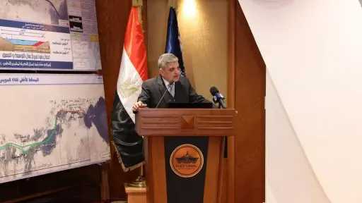 الفريق أسامة ربيع: قناة السويس...
