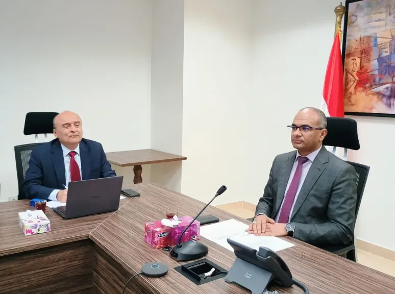 نائب وزير الإسكان يقود اجتماعًا حيويًا لتطوير إدارة الحمأة في مصر