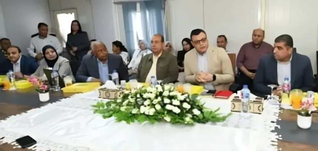 جانب من لقاء وزير الإسكان