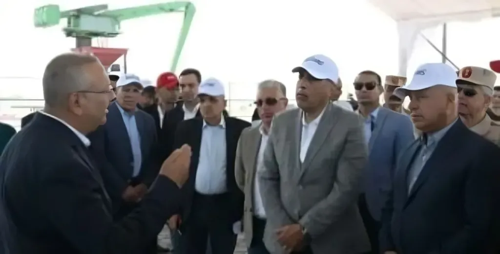 ”مدبولي“ يتفقد قلاع الأمن الغذائي