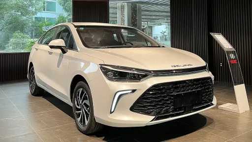 بايك U5 بلس 2025، أناقة...