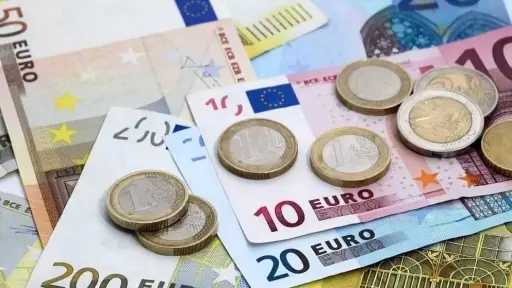 تراجع سعر اليورو أمام الجنيه...