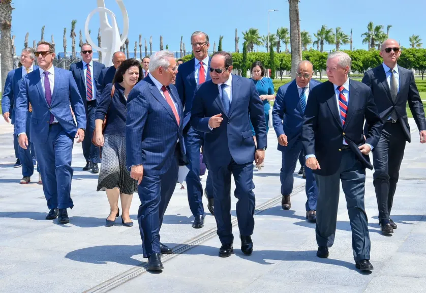 الرئيس السيسي يستقبل وفد رجال الأعمال الأمريكيين
