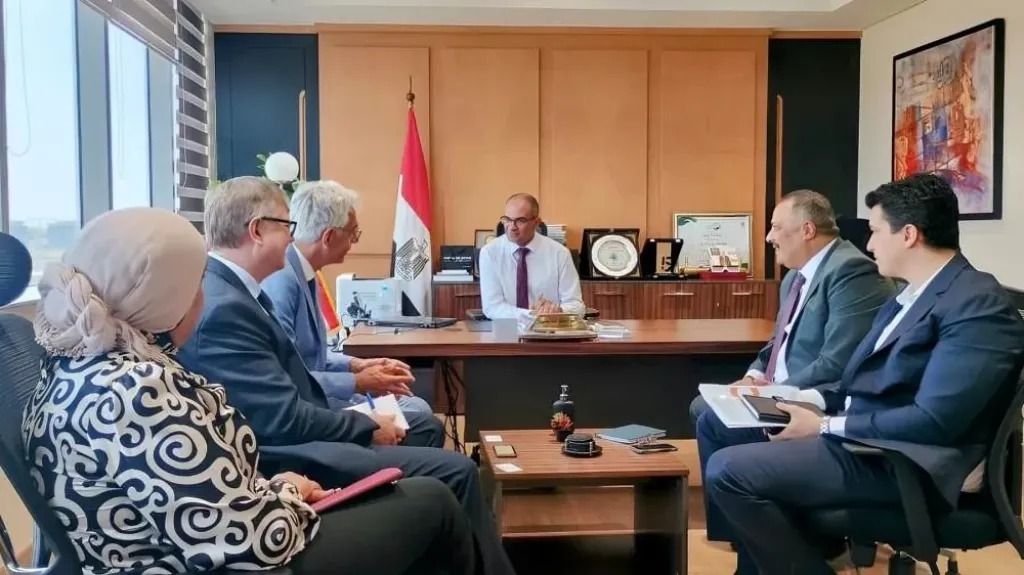 نائب وزير الإسكان يلتقي الوكالة الألمانية للتعاون الدولي لتعزيز مشاريع المياه