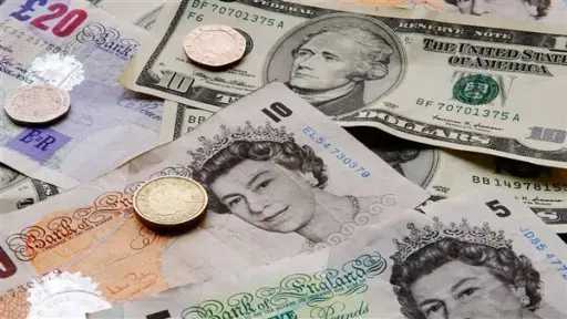 تراجع سعر الجنيه الإسترليني أمام...