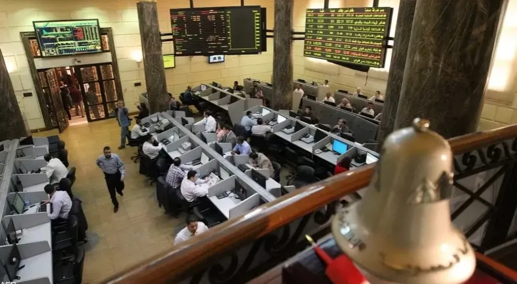 أداء البورصة المصرية في مايو، القطاعات الرائدة والتغيرات السوقية
