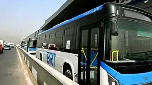 بدء تشغيل الأتوبيس الترددي وحظر...