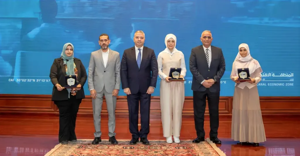 الهيئة الاقتصادية لقناة السويس تكرم رائدات القطاع البحري