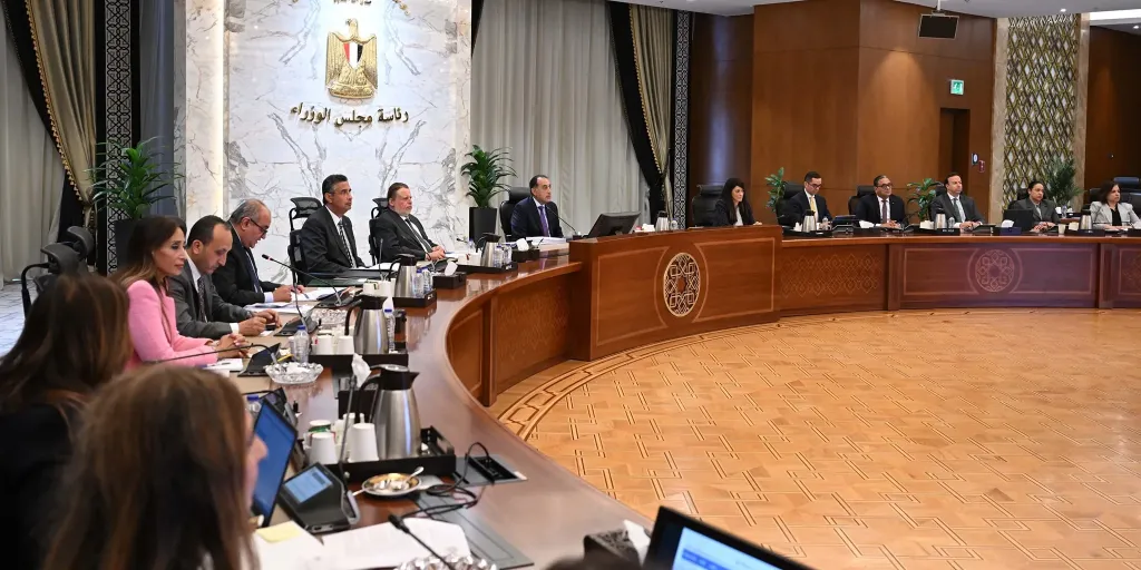 اجتماع مجلس الوزراء، استعراض جهود خفض الدين الخارجي وتحقيق الاستدامة الاقتصادية
