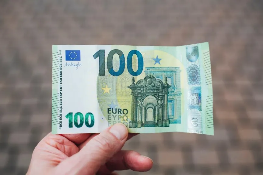 استقرار سعر اليورو أمام الجنيه المصري اليوم 14 يونيو 2025