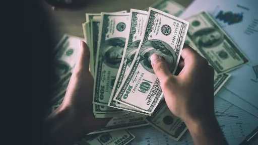 سعر الدولار اليوم الأحد 15...